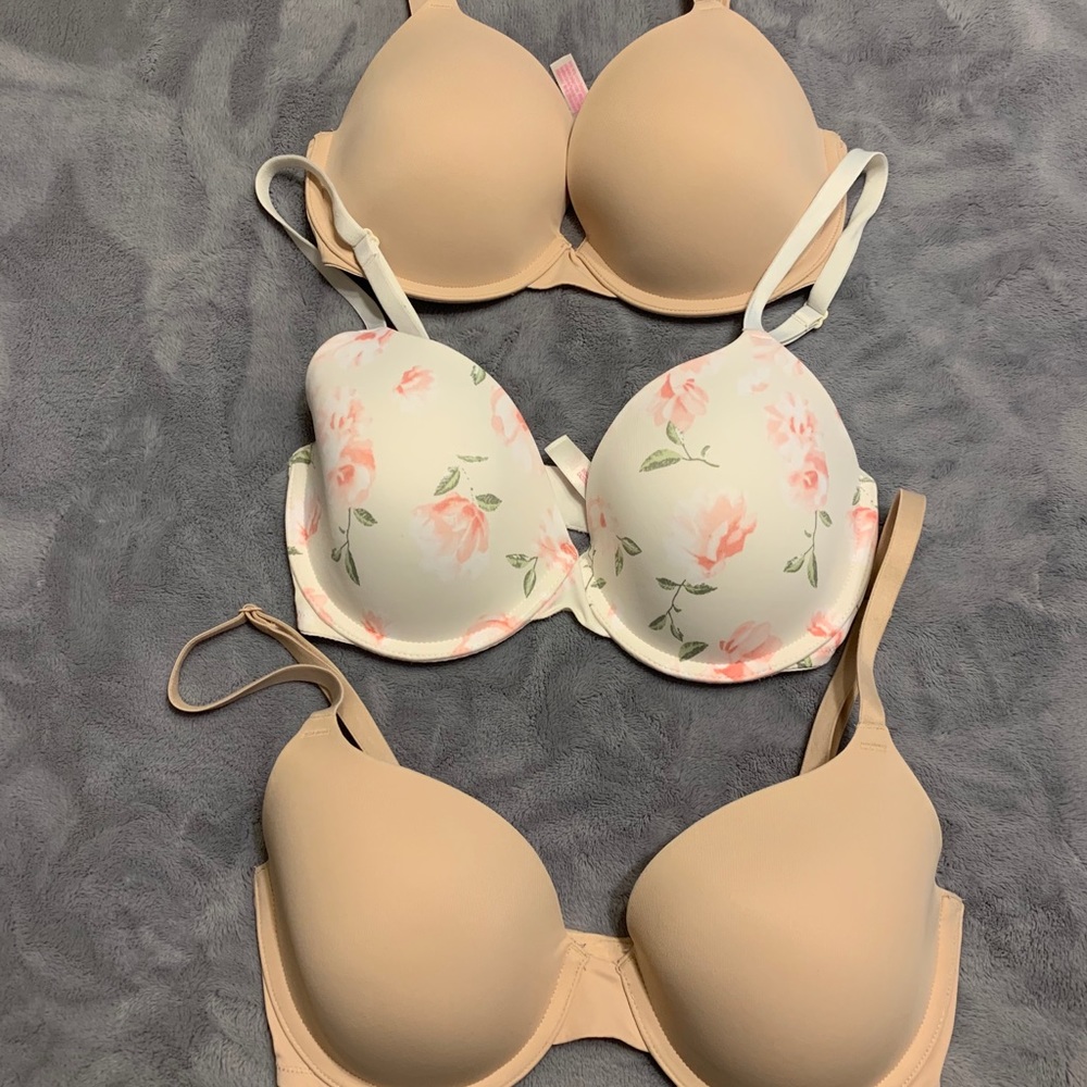 VS PINK Bras (lot of 3)